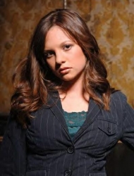 Photos de Mackenzie Rosman - Photoshoot John Sciulli - 90